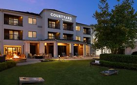 Courtyard Marriott Greenville Nc 3*